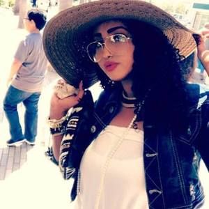 Meet your Posher, Darura